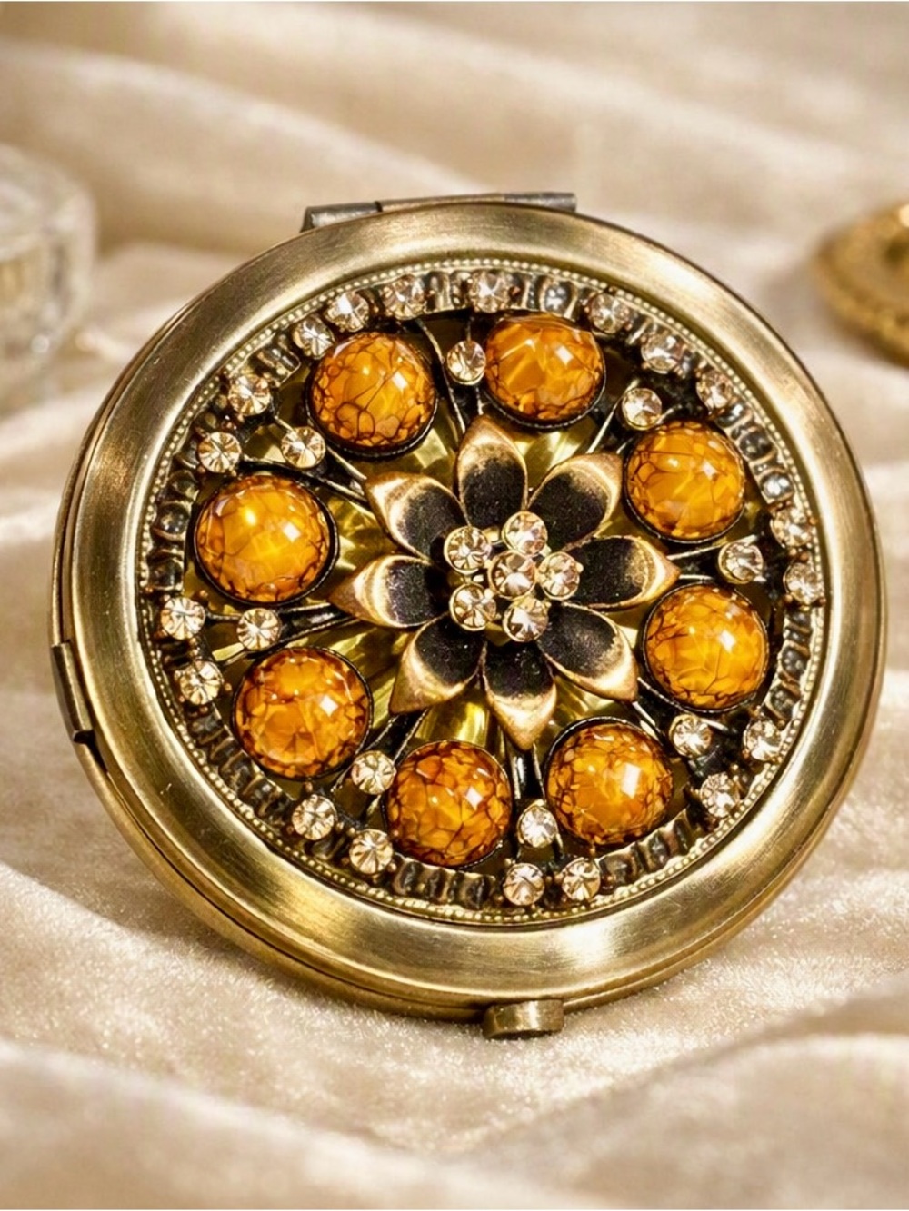 Vintage 1950s Jeweled Compact with Crackle Glass Cabochons & Rhinestone Floral